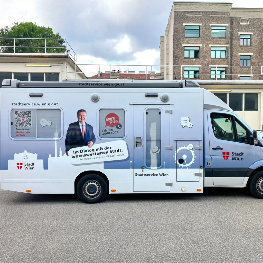 Kfz Beklebung Stadt Wien als Werbetechnik- und Außenwerbungsreferenz von Martin Wetzel Design